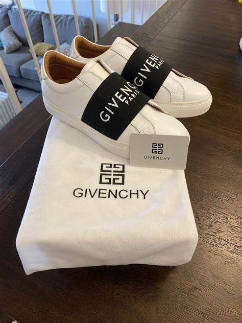 how to find givenchy clothes.